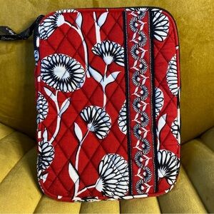 Vera Bradley iPad cover like new condition